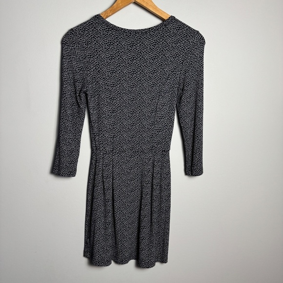 RVCA Fit & Flare Long Sleeve Mini Dress Gray/Black X-Small Stretchy Lightweight - Picture 5 of 14